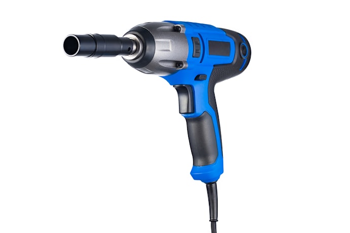 Gunakan impact wrench dengan kabel untuk mendukung intensitas pemakaian yang tinggi dalam dunia kerja