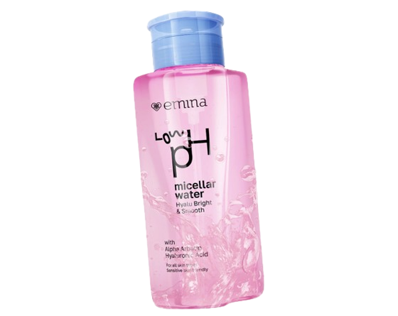 Untuk kulit yang kering, micellar water dengan beberapa kandungan pelembap adalah pilihan terbaik