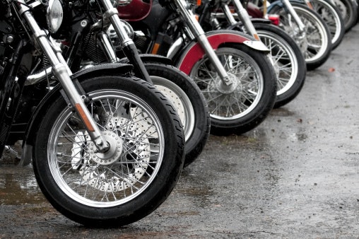 Sesuaikan ukuran velg dengan jenis motor Anda