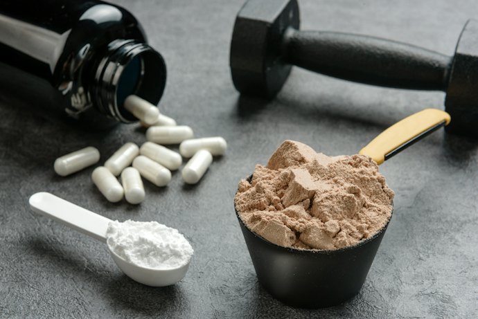 Memang belum ada riset pasti tentang dosis L-carnitine; Namun, Anda bisa mengonsumsi sekitar 500-1.000 mg per hari untuk mendapatkan manfaatnya