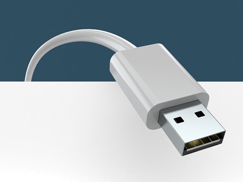Pilih versi USB terbaru yang mampu mentransfer data dengan cepat