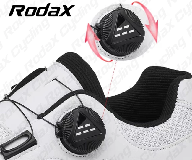 Utamakan sepatu sepeda dengan sistem pengencangan dial yang mudah digunakan