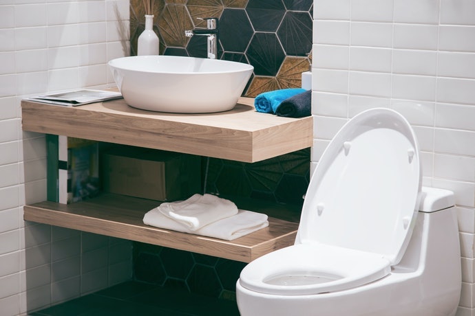 Pastikan Anda memilih pengharum khusus toilet agar efektif