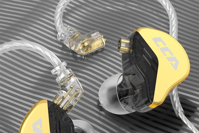 Untuk memudahkan penggantian atau upgrade, pertimbangkan IEM dengan kabel detachable