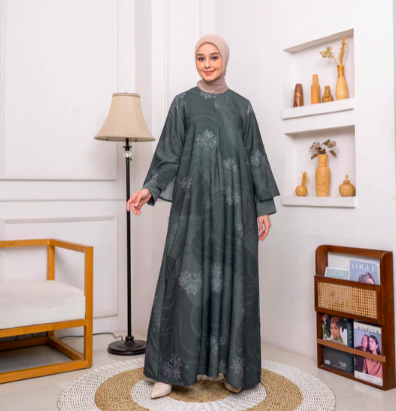 Utamakan bahan katun, poliester, dan rayon yang pasti adem dan nyaman dipakai