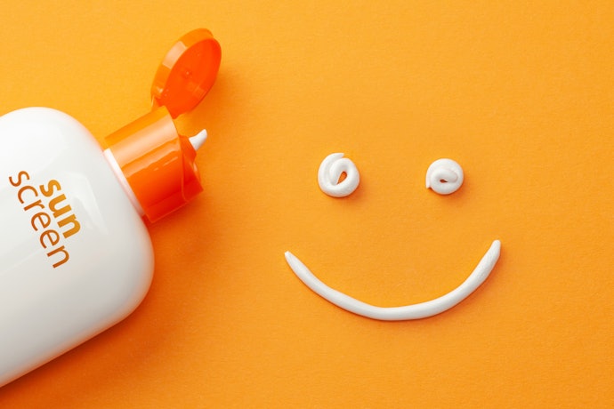 Pastikan sunscreen bebas alkohol dan fragrance