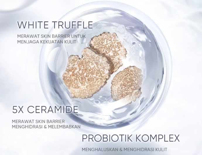 Utamakan moisturizer dengan kandungan pelembap hyaluronic acid dan ceramide
