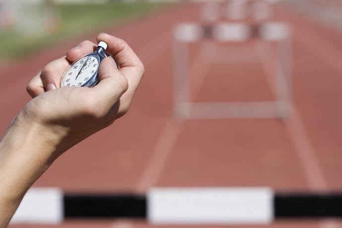 Jika Anda ingin produk jangka panjang, gunakan stopwatch analog yang kokoh