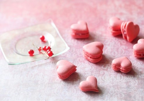Untuk anak-anak, cari macaron berukuran mungil atau yang bentuknya lucu