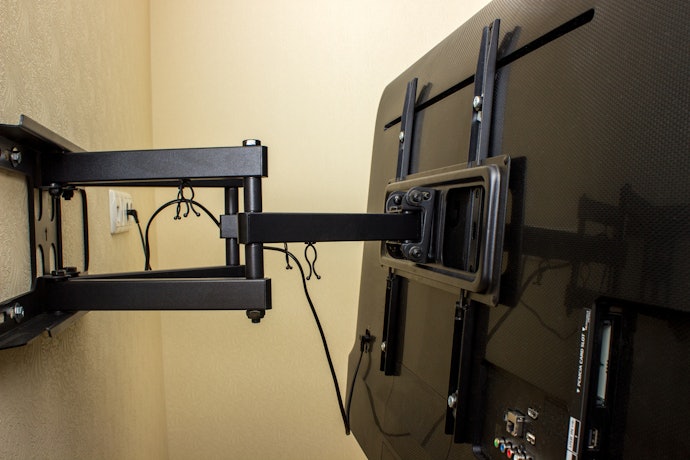 Pertimbangkan fleksibilitas bracket TV