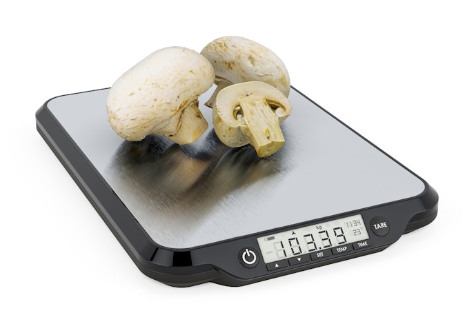Untuk hasil yang akurat, utamakan timbangan dapur digital dengan satuan 0,1 gram