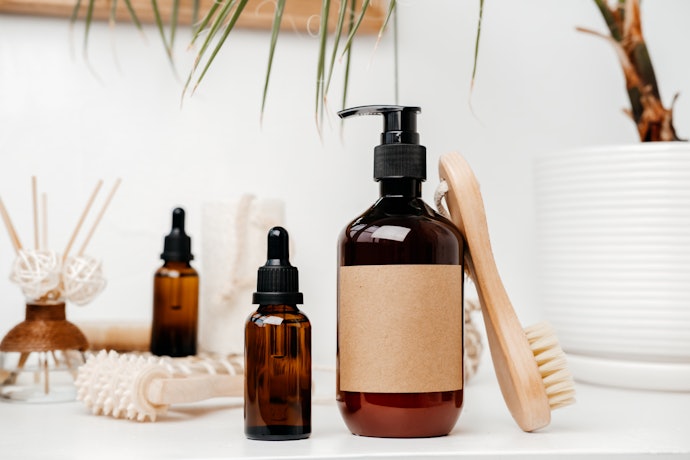 Utamakan minyak argan yang dikemas dalam botol berwarna gelap