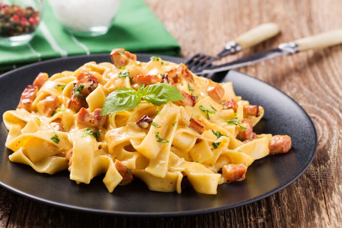 Saus tartar bisa dijadikan saus carbonara instan untuk pasta