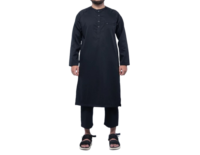 Cek kurta warna gelap, seperti hitam atau navy, jika ingin menyamarkan bentuk tubuh