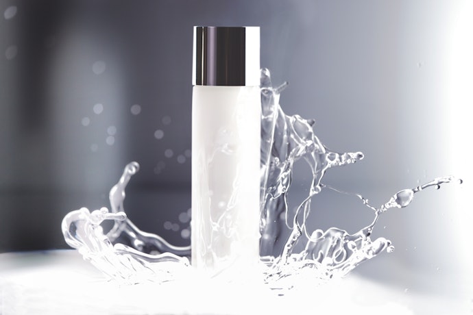 Supaya kadar air pada kulit kering tercukupi, utamakan keberadaan bahan pelembap bersifat humektan, misalnya glycerin, hyaluronic acid, dan urea; Akan lebih baik lagi jika tekstur essence kental