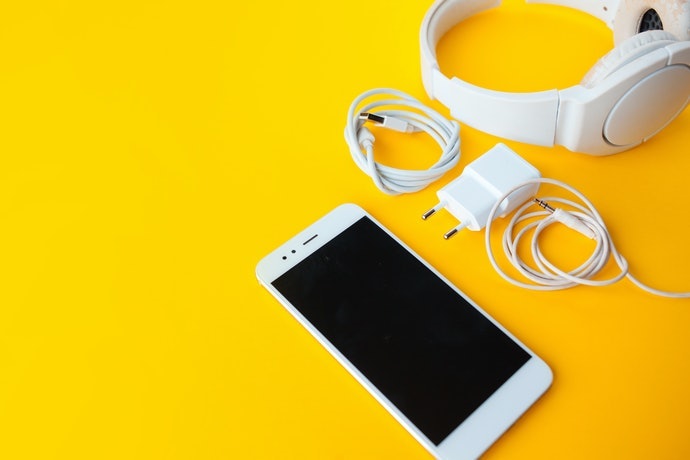 Utamakan receiver dengan daya tahan tujuh jam atau lebih