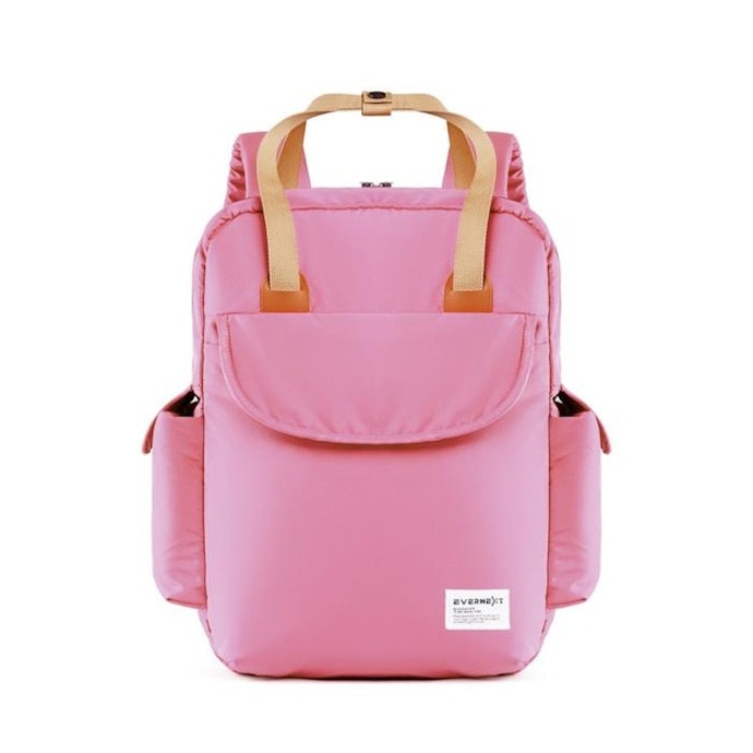 Jika ingin membawa lebih banyak barang, sebaiknya pilih ransel laptop