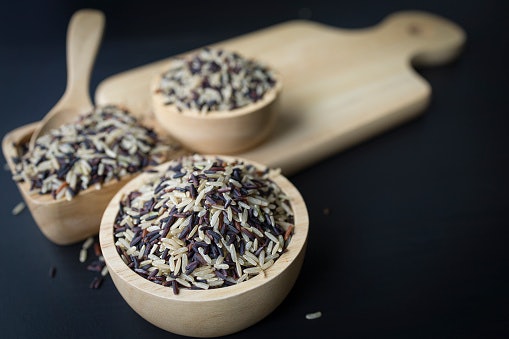 Untuk Anda yang menginginkan berasa sehat, utamakan japgok (multigrain rice) karena lebih kaya nutrisi