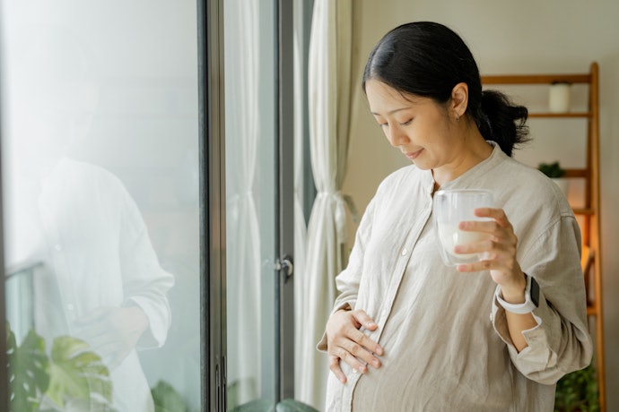 Untuk ibu hamil dan menyusui, boleh mengonsumsi minuman kolagen, tetapi tetap utamakan sumber protein dari real food