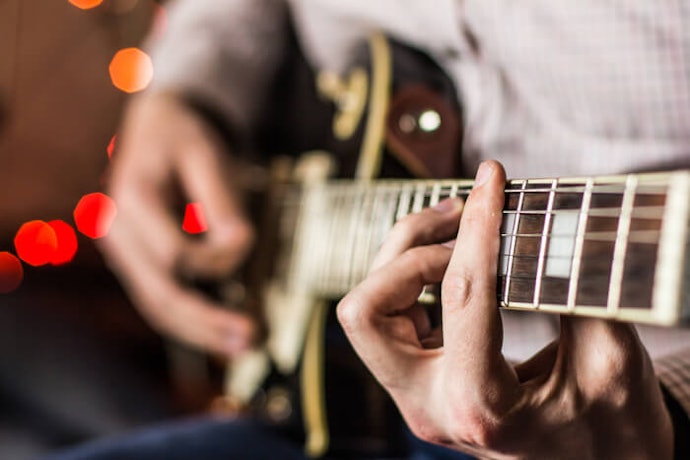Kenali jenis gitar dan musik yang Anda mainkan
