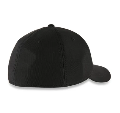 Untuk fitted baseball cap, cek juga brand topi lokal, seperti Eiger