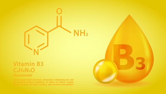 Untuk mencegah rontok, pilih yang memiliki kandungan niacinamide, ekstrak akar jahe, atau ginkgo biloba
