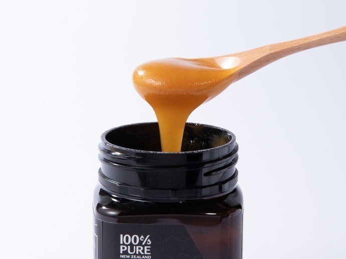 Madu Manuka merupakan madu asli yang berasal dari New Zealand