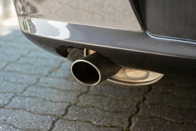 Untuk variasi saja, pilih exhaust tip yang tidak mengubah suara