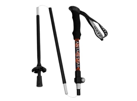 Untuk trail running dan fast hiking, pilih trekking pole lipat yang ringan dan compact