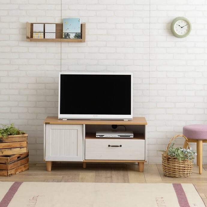 Pilih warna putih yang cocok dengan interior ruangan Anda