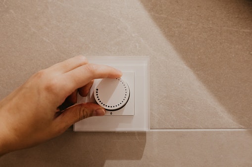 Cek ada fungsi dimmer atau tidak