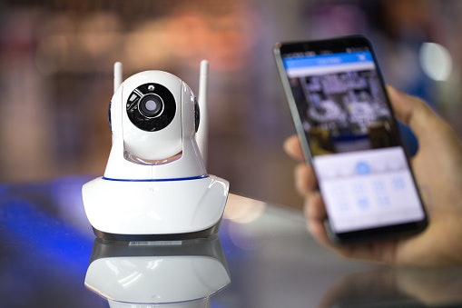 Pastikan IP camera kompatibel dengan perangkat Anda