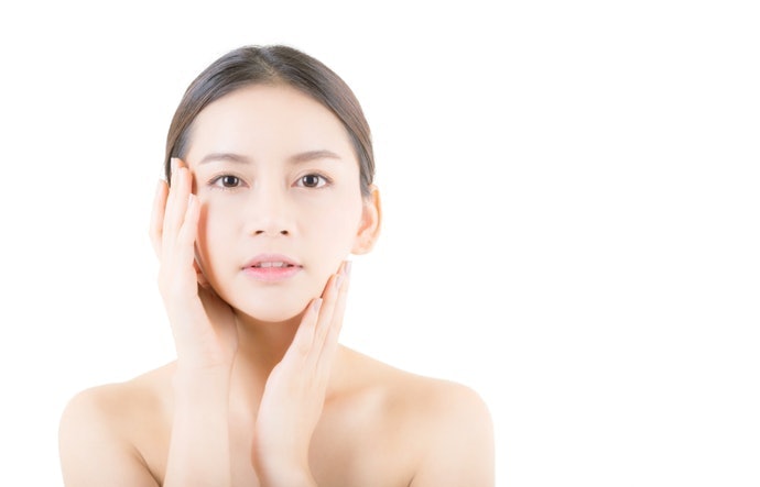 Pilih skincare yang sesuai dengan kebutuhan kulit