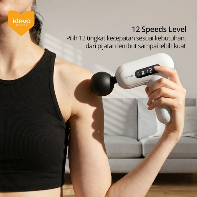 Utamakan massage gun dengan minimal 10 tingkat perkusi (pukulan) agar Anda mudah mengatur intensitas pijatan