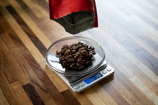 Sesuaikan berat kopi dengan konsumsi kopi harian