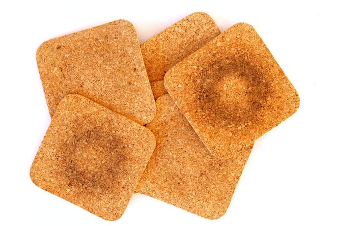 Pikirkan juga daya tahan cork coaster