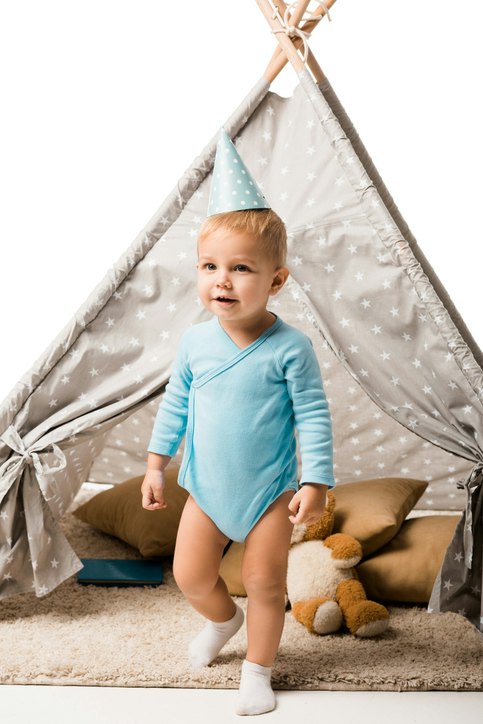 Sesuaikan tenda dengan tinggi dan besarnya anak