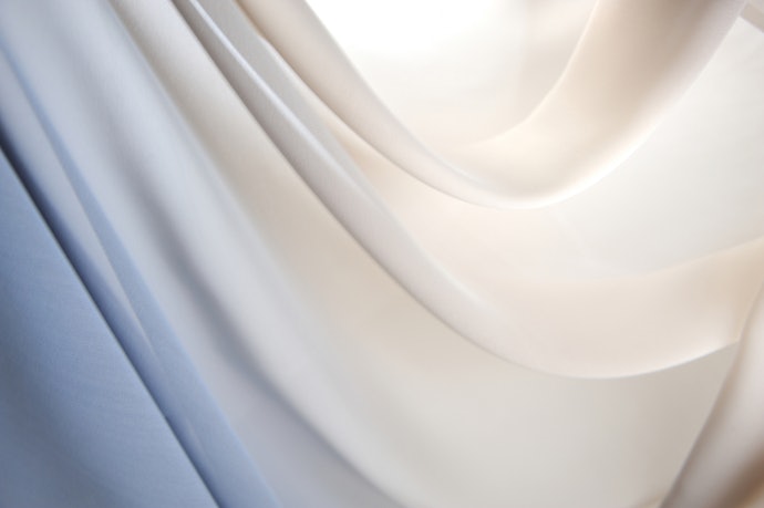 Pilih bahan inner hijab yang sejuk di kepala