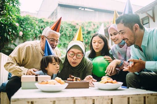 Berikan hadiah spesial untuk momen ulang tahun khusus