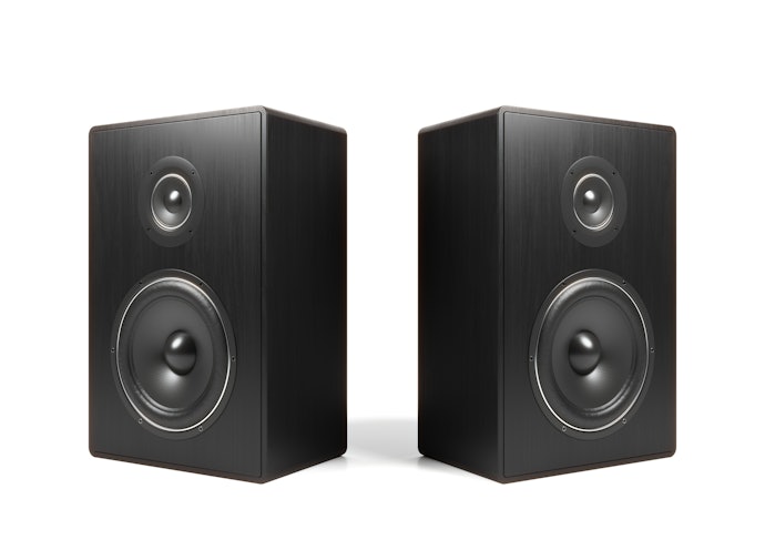 Speaker monitor umumnya bertipe bass reflex, utamakan tipe sealed jika Anda ingin bass yang lebih fokus