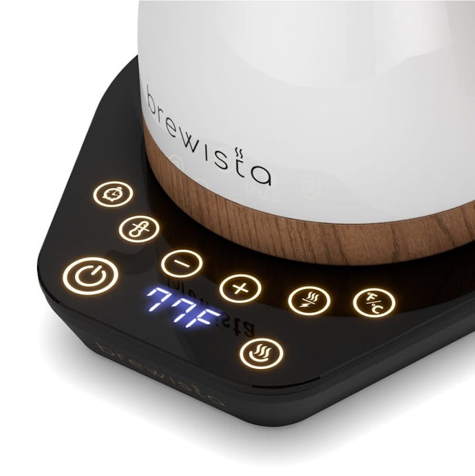 Jika ingin membuat manual brew coffee dengan lebih praktis, pertimbangkan teko kopi leher angsa elektrik