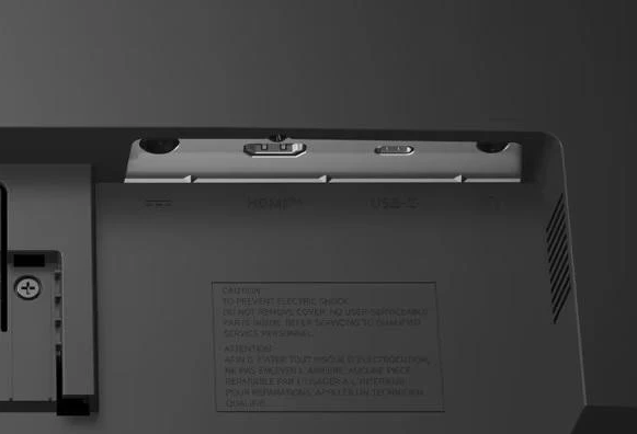 Port input HDMI atau DisplayPort? Pastikan kompatibel dengan perangkat Anda
