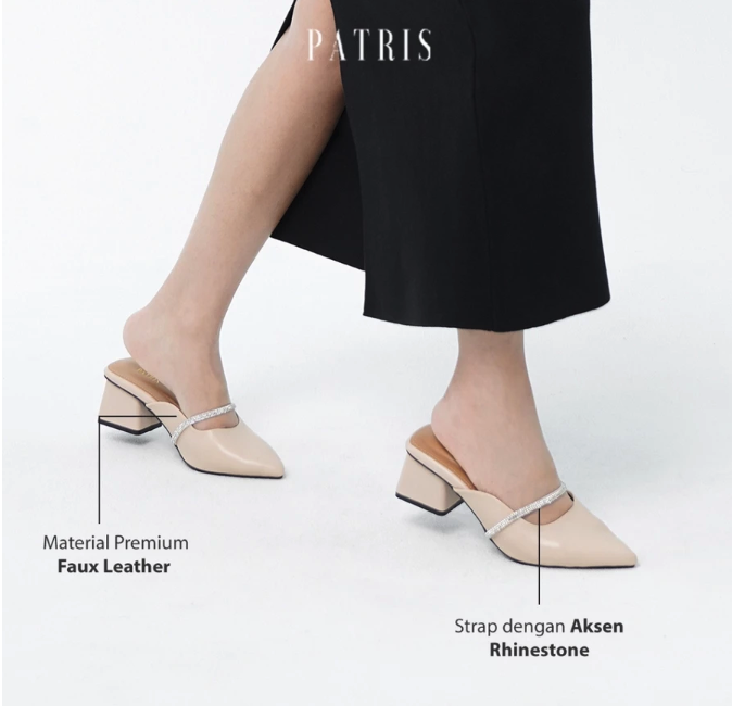Jika untuk kondangan atau pesta, pilih model heels atau platform dengan desain dekoratif seperti dari PVRA, PATRIS, atau Bluebells
