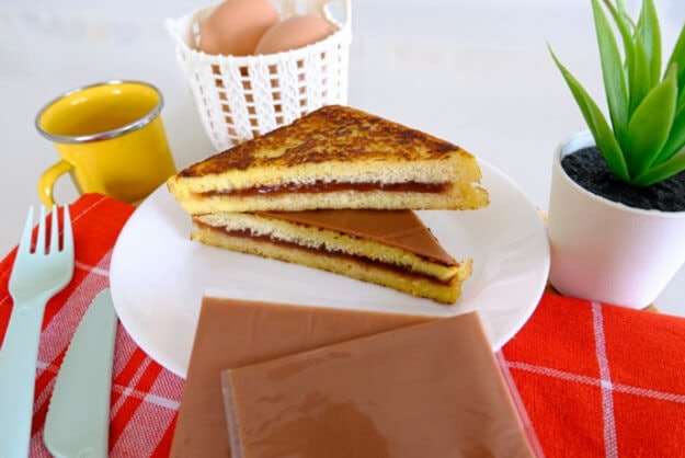 Bosan dengan rasa gurih? Pertimbangkan Emina Cheese rasa manis