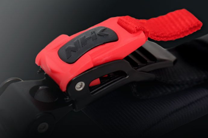 Ketahui jenis strap, microlock untuk penggunaan sehari-hari atau double-d ring untuk jarak jauh