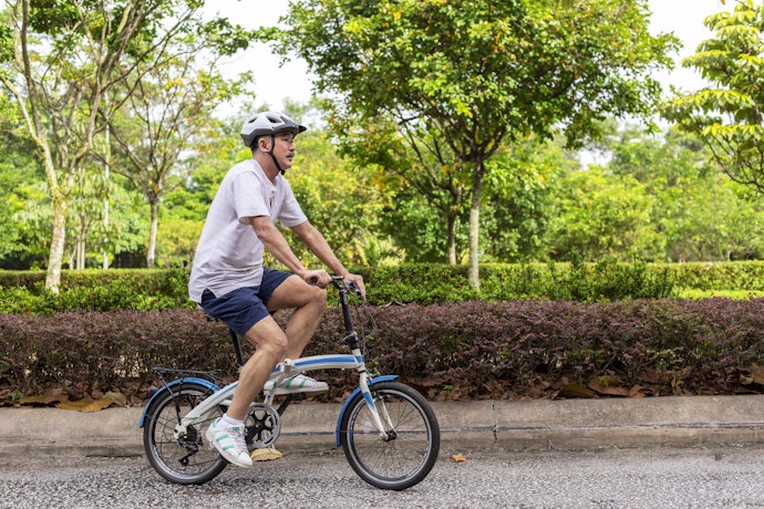 Agar makin pas dengan postur tubuh, sesuaikan sizing frame dengan tinggi badan Anda