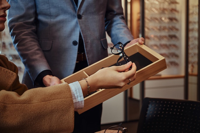 Pertimbangkanlah desain yang menarik jika untuk hadiah