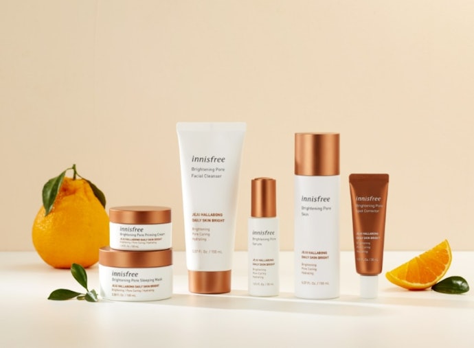Utamakan kandungan niacinamide, Jeju hallabong, dan cherry blossom untuk mencerahkan kulit kusam