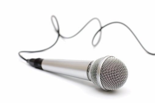 Perhatikan nilai impedansi microphone