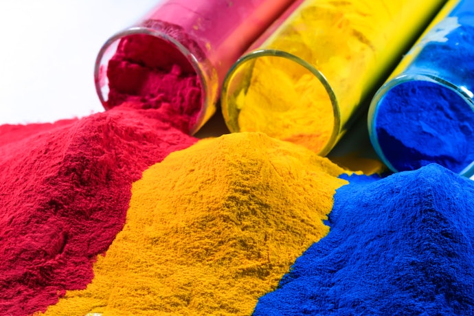 Cek ada tidaknya powder coating untuk melindungi rak dari karat